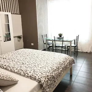 https://sweet-apartman.italymilanhotels.net