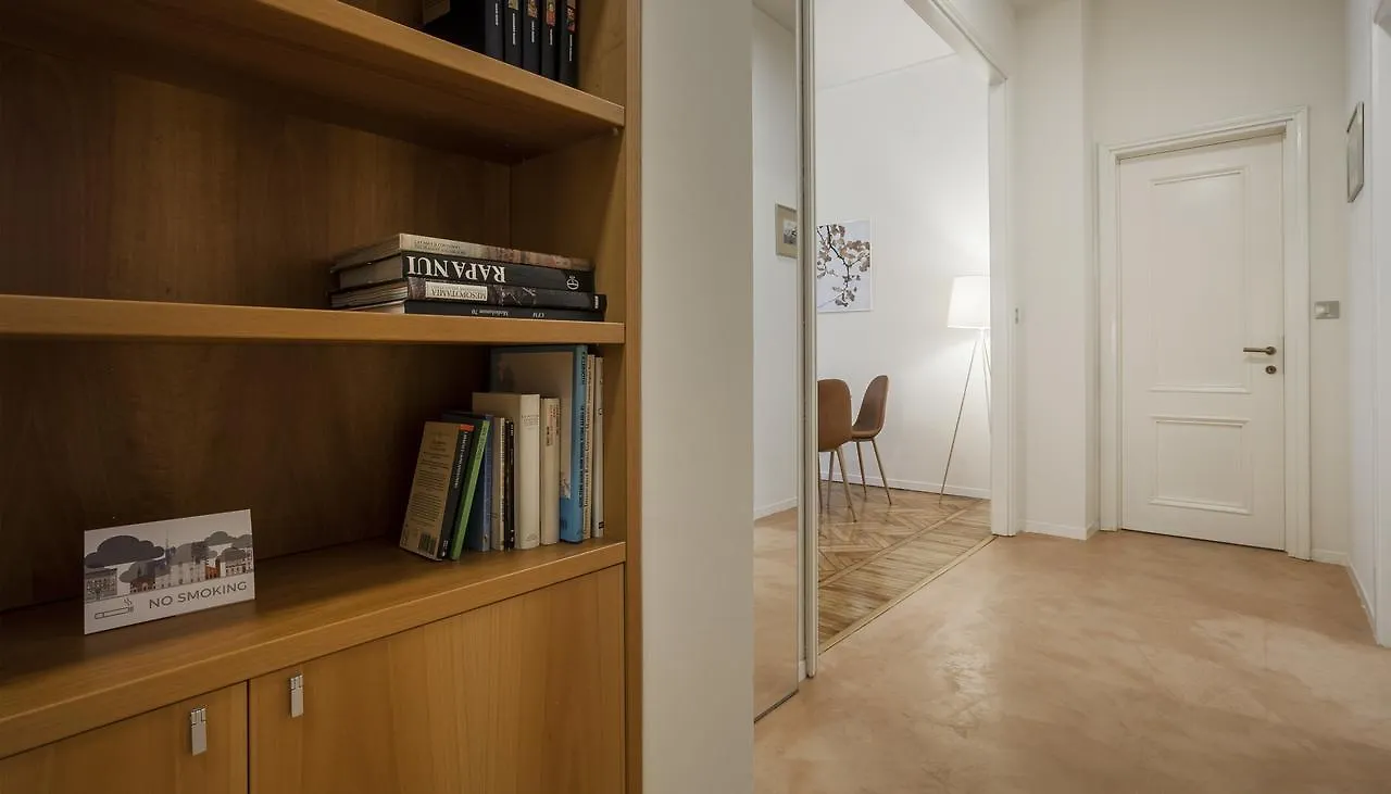 Italianway-Nerino Appartement Milaan
